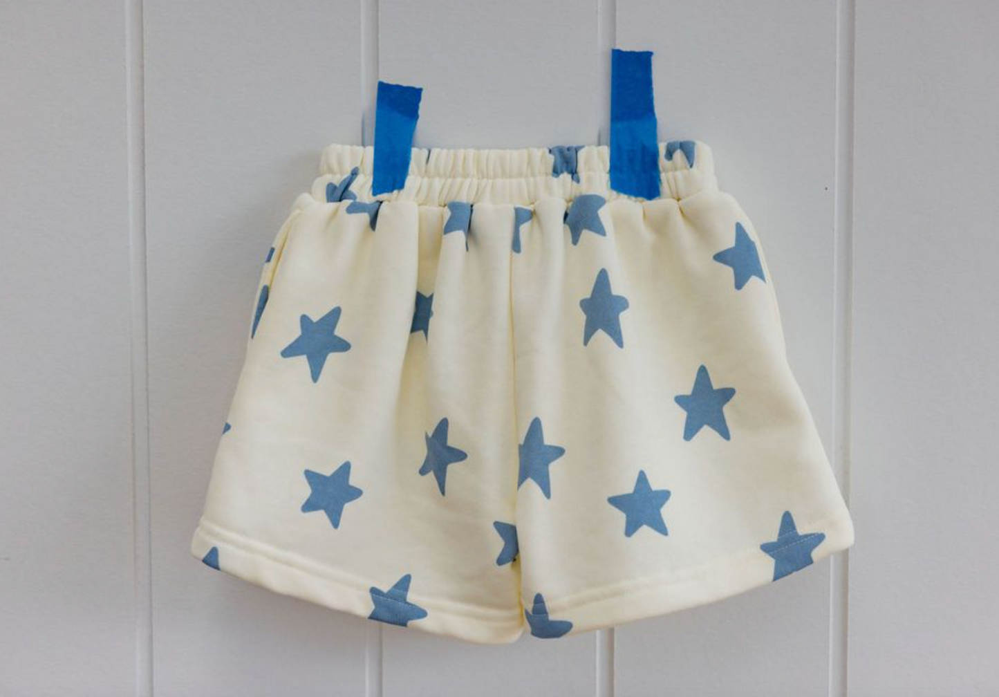 Kiddo shorts | blue star