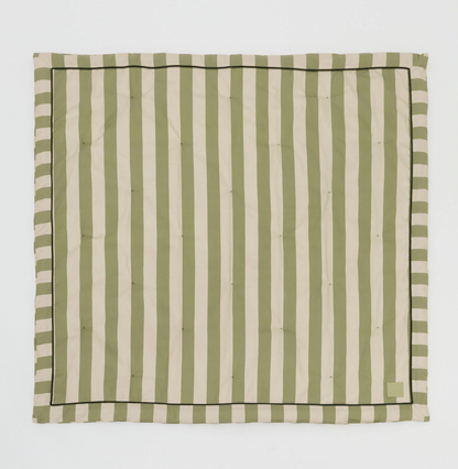 Striped play mat | green